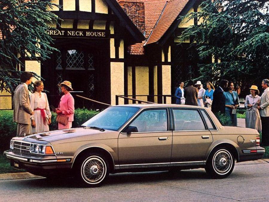  Buick Century Limited 1982 года  (фото 1 из 1)